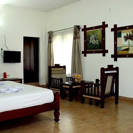 Wayanad Gate Resort Манантавади Екстер'єр фото